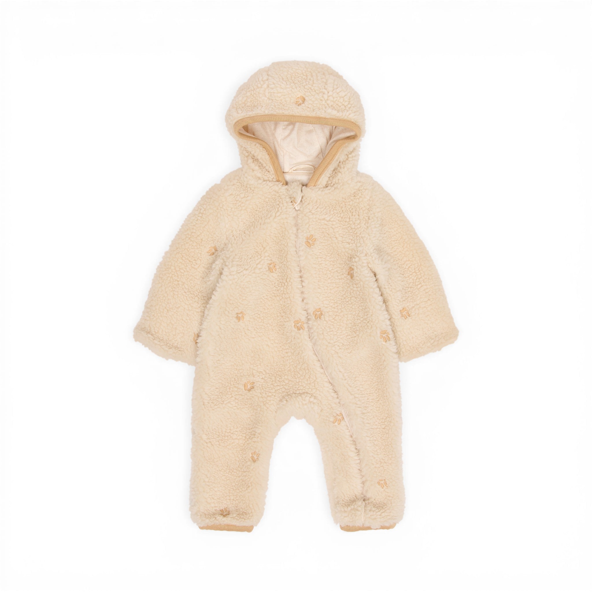 teddy sand paws 01